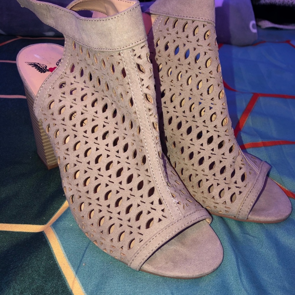 Tan geometric heeled sandals